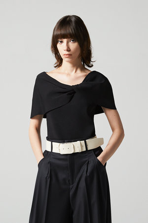 オーヴィル/EAUVIREの【予約販売】ツイストケーププルオーバー(110300/110301)