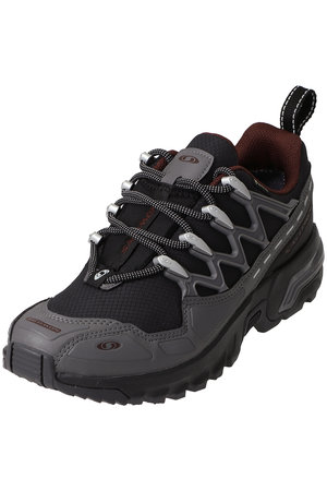 サロモン/SalomonのACS + GTX スニーカー(130500/130501)