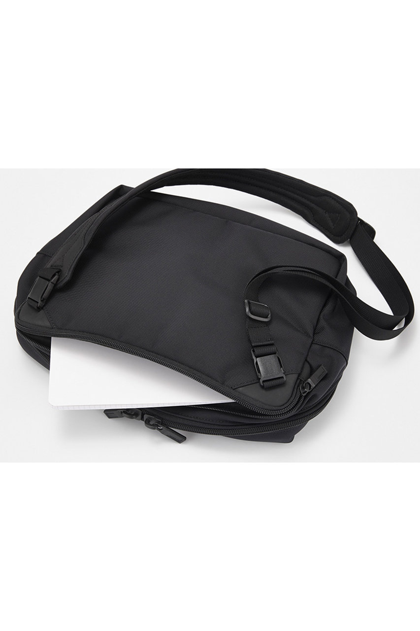 MONOLITH(モノリス)｜SHOULDER PRO S/ブラック の通販｜ELLESHOP
