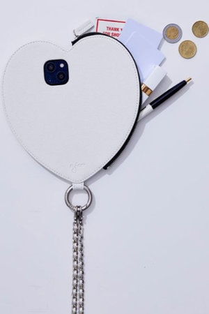 エジュー/ajewのiPhone15/15Pro ajew dress HEARTcase shoulder(141000/141001)