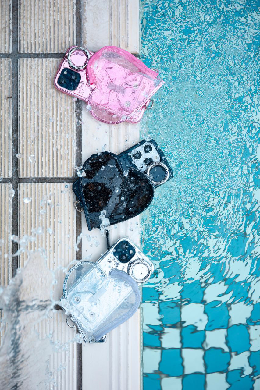ajew(エジュー)｜iPhone15/15Pro ajew PVC heart planet pocket case