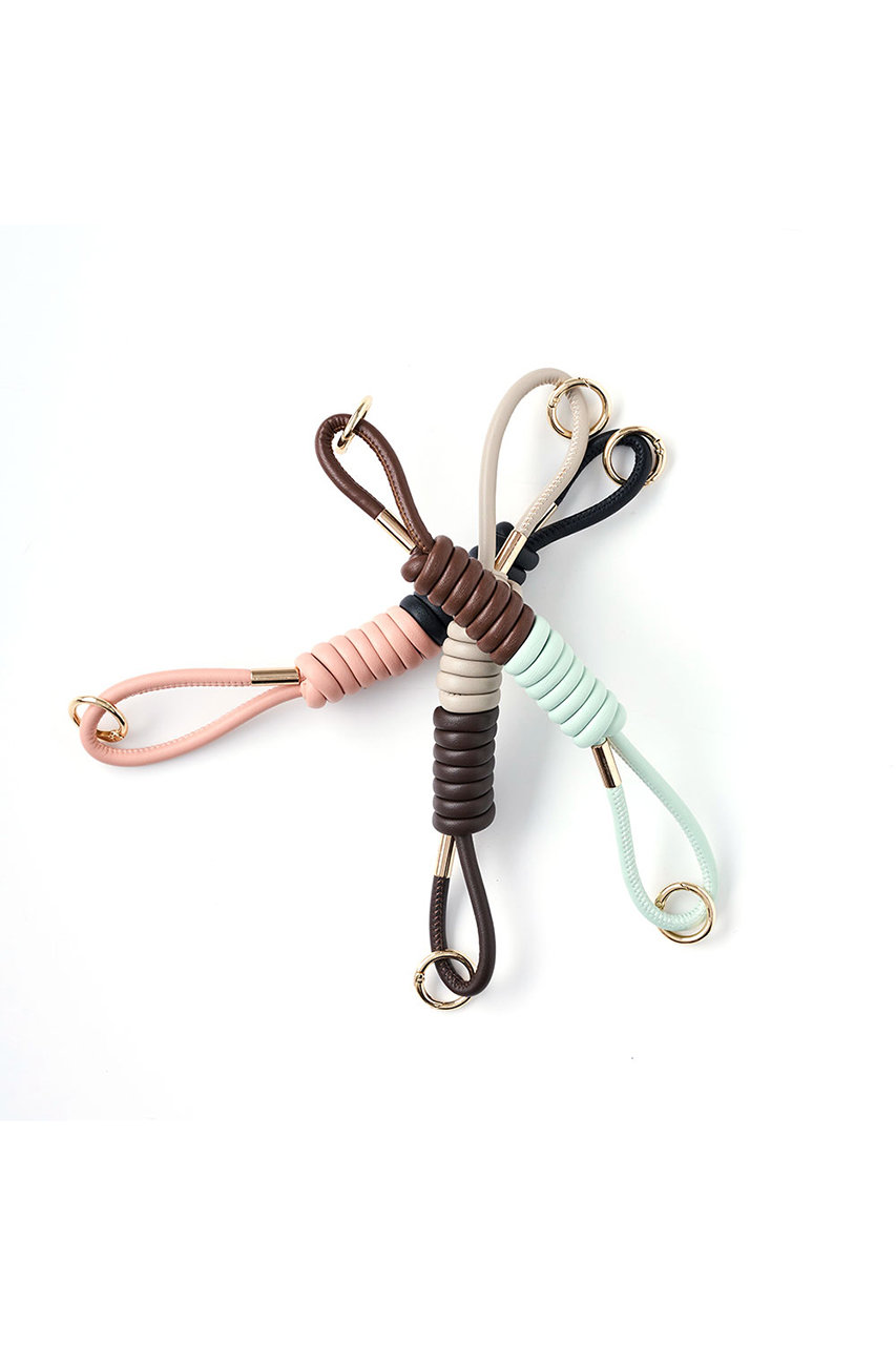 ajew(エジュー)｜【ELLESHOP限定】Coil strap/ピンク×ブラック の通販