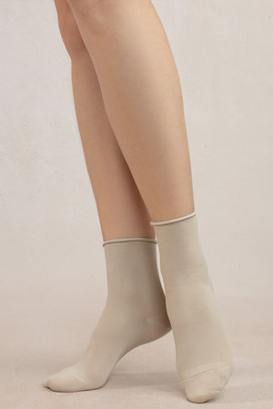 ブルーフォレ/BLEUFORETの6593 ソリッドベルベットコットンアンクルソックス(140700/140701)