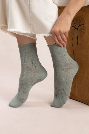 ブルーフォレ/BLEUFORETの6532 透かし編みコットンアンクルソックス(140700/140701)