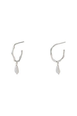 デイジー ロンドン/DAISY LONDONのORGANIC HOOP PEARL DROP ピアス(150100/150101)
