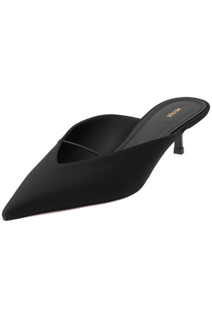 ネウス/NEOUSのMATAR 40 サテンミュール(130200/130201)