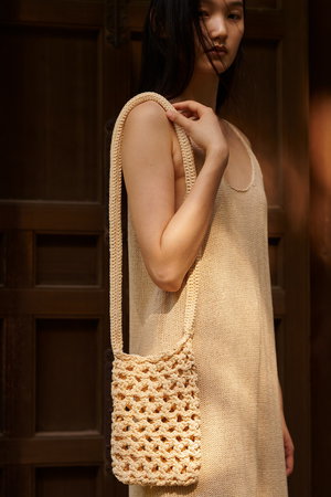 セアン/SCEARNのCOTTON CODE HAND KNIT ニットバッグ(120100/120101)