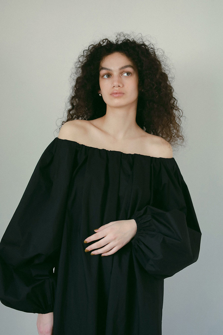 HER. オフショルコットンワンピース ❁新品.タグ付き❁ HER.(ハー)｜オフショルコットンワンピース/ブラック の通販