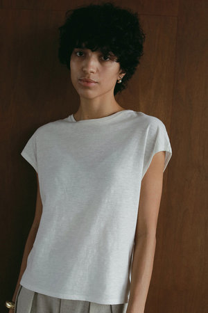 ハー/HER.のスラブカットＴシャツ(110100/110102)