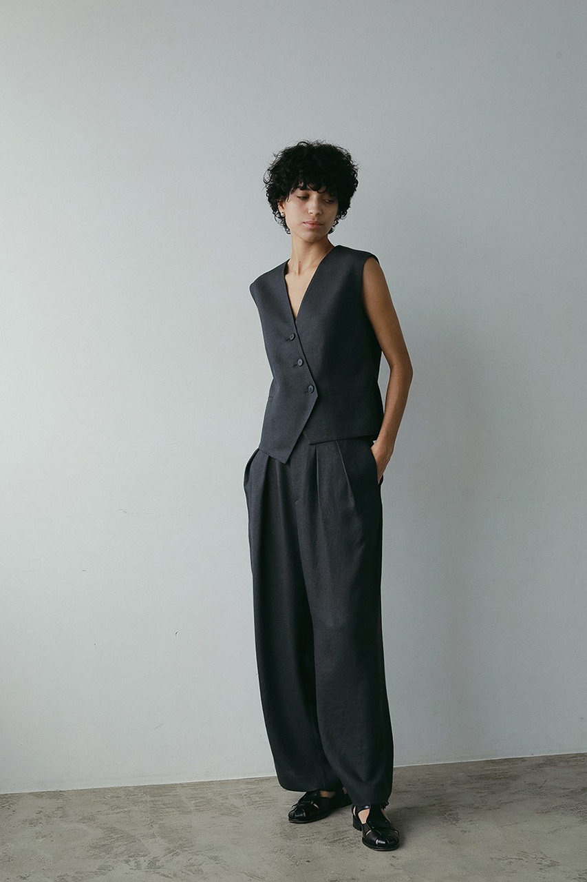 HER. リネンライクベストトップス リネンライクベストトップス | Jacket | HER. Online Store