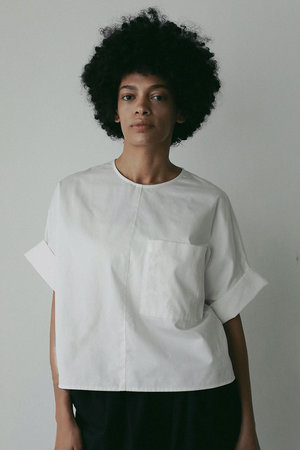 ハー/HER.のターンアップカフスブラウス(110400/110402)