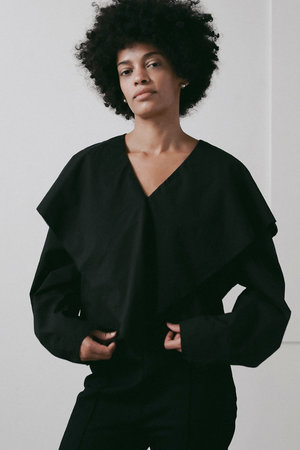 ハー/HER.のフレアカラーブラウス(110400/110403)