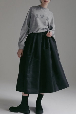 ハー/HER.のシャイニーギャザーフレアスカート(110700/110703)