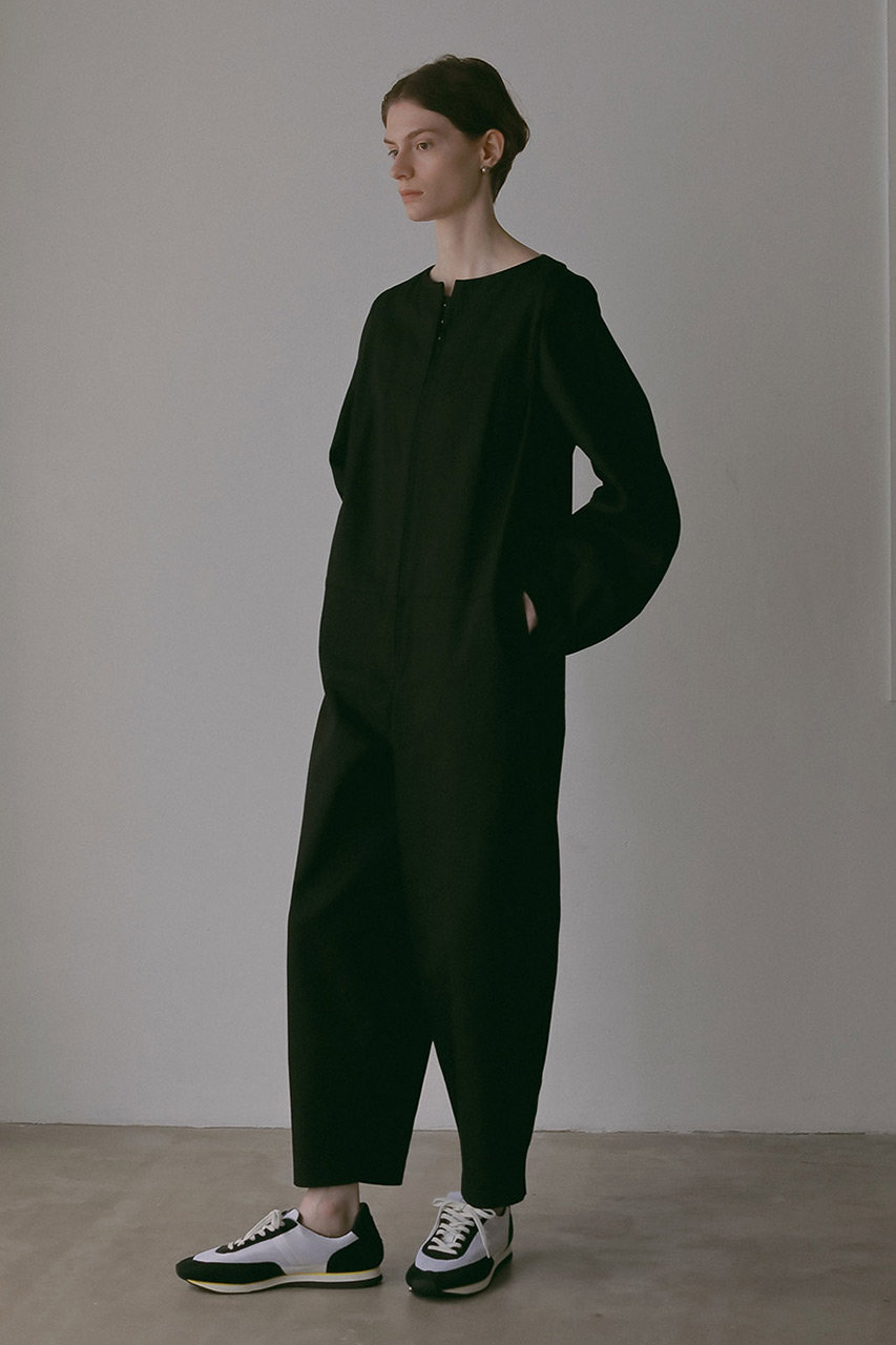 HER.(ハー)｜ホックディテールオールインワン/ブラック の通販