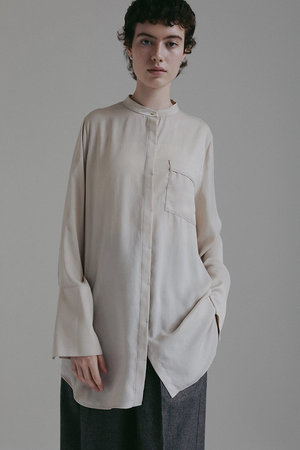 ハー/HER.のヴィンテージサテンブラウス(110400/110403)