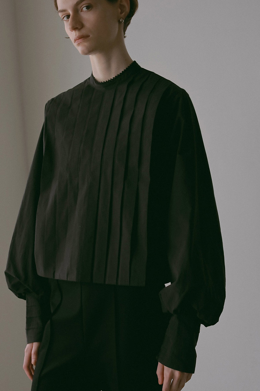 まろん様　【HER. ハー】コットンタックブラウス 黒　（新品） HER.(ハー)｜コットンタックブラウス/ブラック の通販｜ELLESHOP