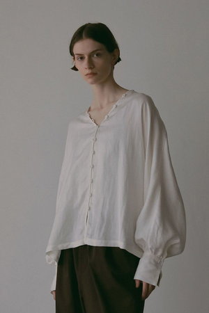 HER. ブラウス　アナディス HER.｜ハーのブラウス・シャツ通販｜ELLE SHOP (エル・ショップ)