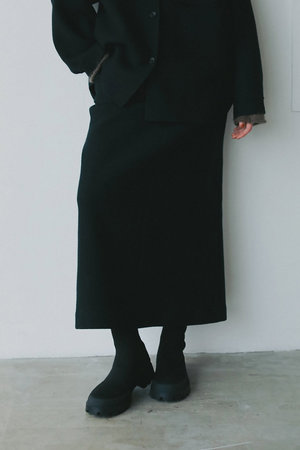 ハー/HER.のウールストレートスカート(110700/110703)