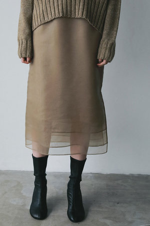 ハー/HER.のマットオーガンジースカート(110700/110703)