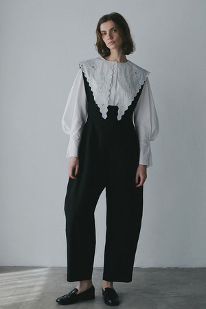 ハー/HER.のハイウエストカーブパンツ(110600/110601)