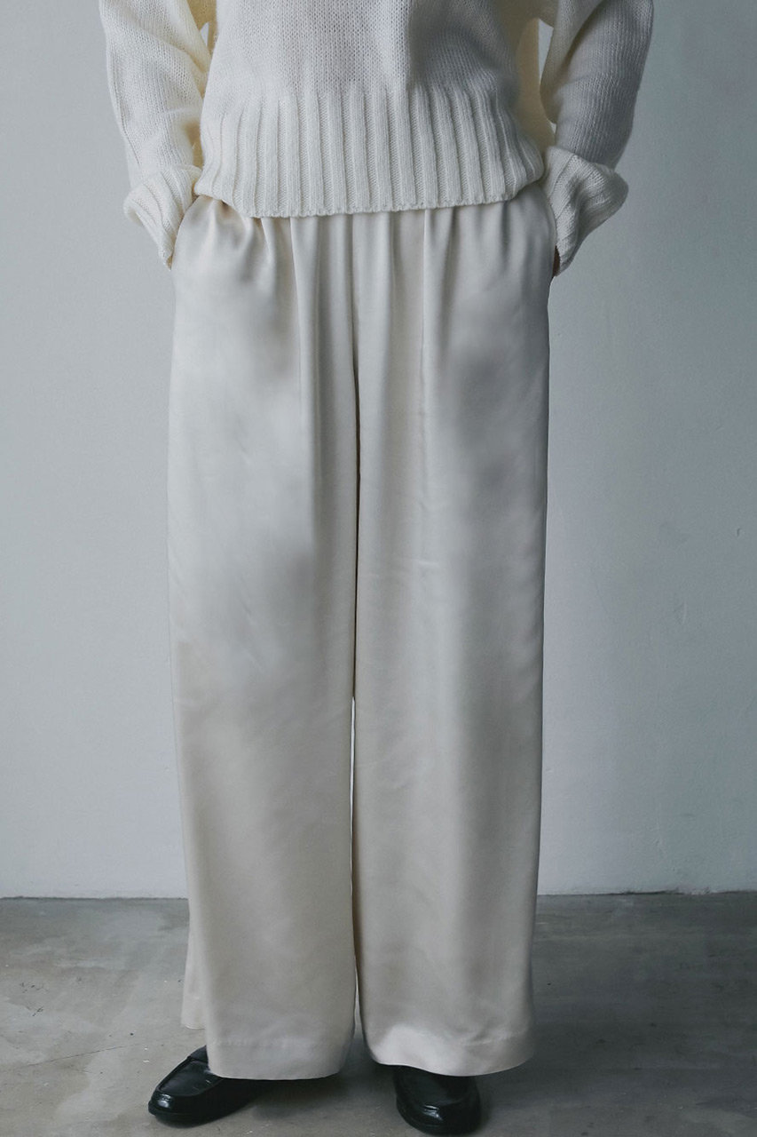 HER.(ハー)｜グロッシーサテンワイドパンツ/オフホワイト の通販