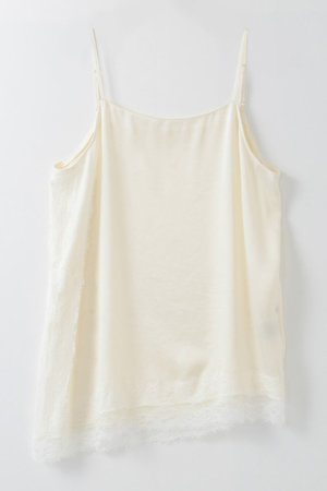 ハー/HER.の【1/15 12:00販売開始】トリアセレースキャミソール(110100/110101)