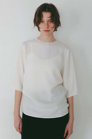 ハー/HER.のレーストリムブラウス(110400/110403)