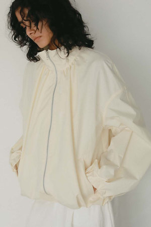 ハー/HER.の【2/19 12:00販売開始】バックフォルムデザインブルゾン(110800/110802)