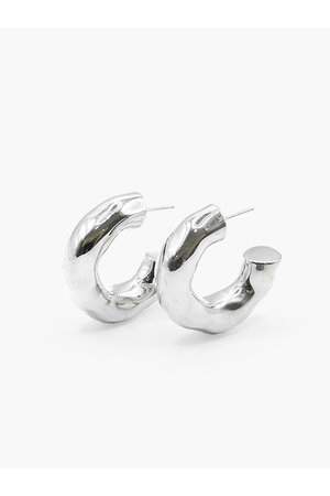 エスケーパーズ アナザーワールド/ESCAPERS AN OTHER WORLDの【SOPHIE BUHAI】LARGE GIACOMETTI HOOPS ピアス(150100/150101)