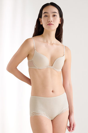 ユエ/Yueのシルク100％　ショーツ(160100/160101)