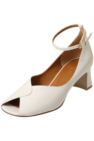 リュニック エ モア/L'unique et moiのPetal アンクルストラップオープントゥパンプス(130100/130102)