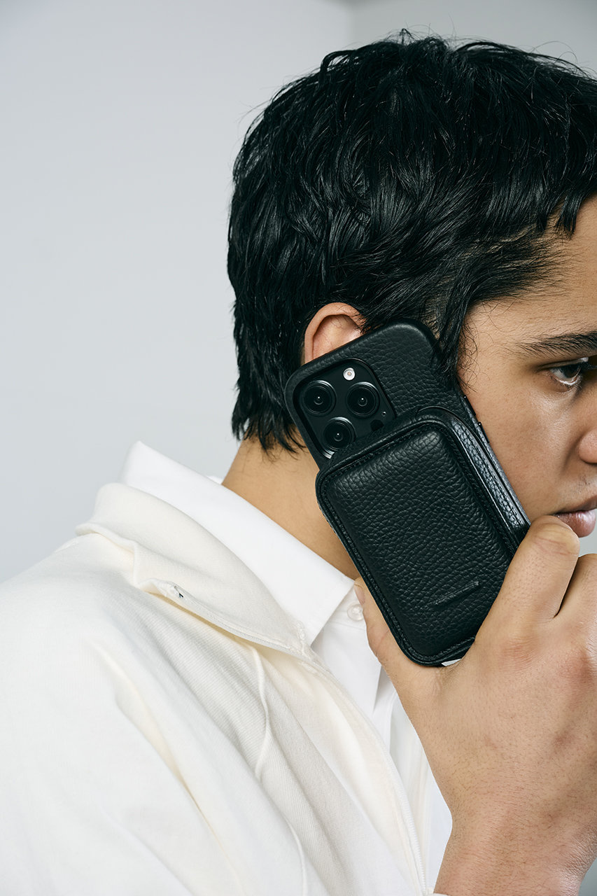 objcts.io(オブジェクツアイオー)｜デタッチャブルストラップ付