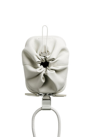 オブジェクツアイオー/objcts.ioのデタッチャブルストラップ付レザーパース（iPhoneアクセサリー ）(141000/141099)