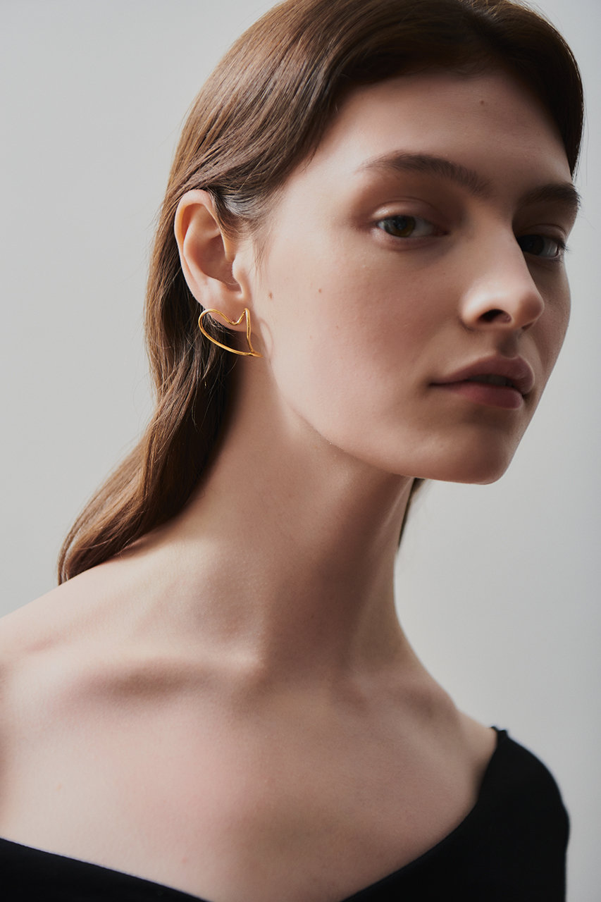 BAR Jewellery(バー ジュエリー)｜DANCING HEARTS ピアス/ゴールド の