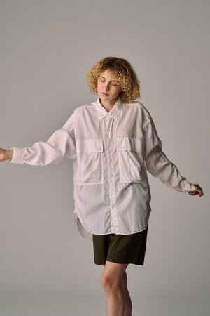 キャサリン・ハムネット/KATHARINE HAMNETTの【UNISEX】パラシュートロングテイルシャツ(110400/110403)