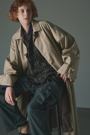 キャサリン・ハムネット/KATHARINE HAMNETTのリサイクルナイロン イージーワイド カーゴパンツ(110600/110601)