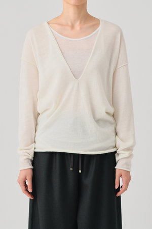 グッド ピープル グッド ステッチング グッド プロダクト/GOOD PEOPLE GOOD STITCHING GOOD PRODUCTのディープ V ネック ロング スリーブ プルオーバー ウィズ ストール(110300/110301)