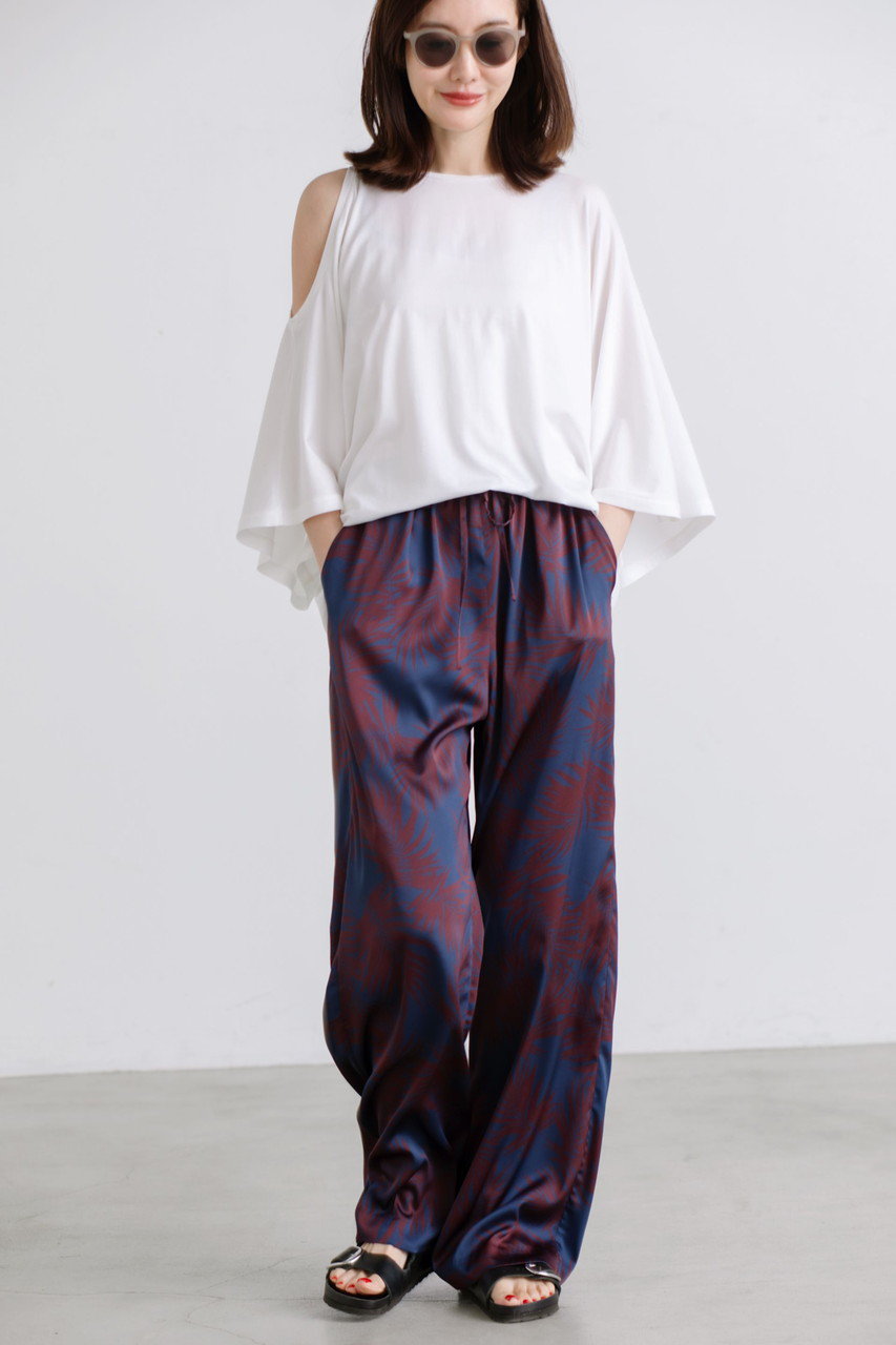 MY WEAKNESS(マイ ウィークネス)｜Sigrid Asymmetry T-shirt/ホワイト