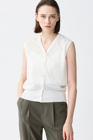 アンクレイヴ/uncraveのシアーニット /ノースリーブベスト(110300/110301)