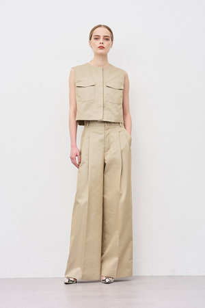 アンクレイヴ/uncraveのチノギャバジン ワイドトラウザー(110600/110601)