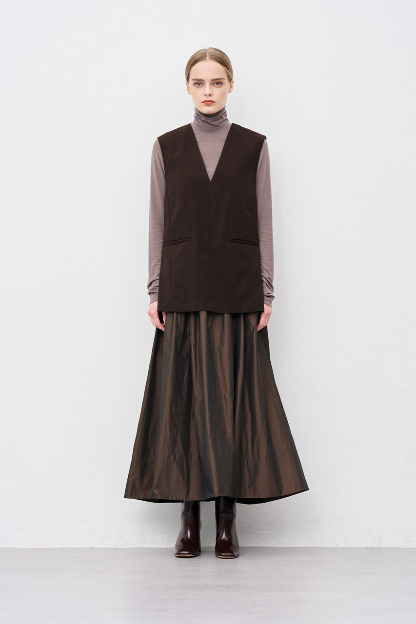 【美品】uncrave ウォッシャブルジレ　ブラック uncrave(アンクレイヴ)｜ウォッシャブルウールライクツイル ジレ
