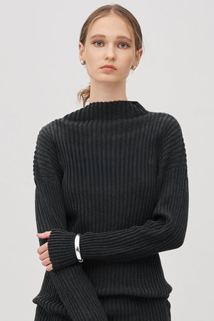 アンクレイヴ/uncraveのシアーストライプニット タートルトップス(110300/110301)