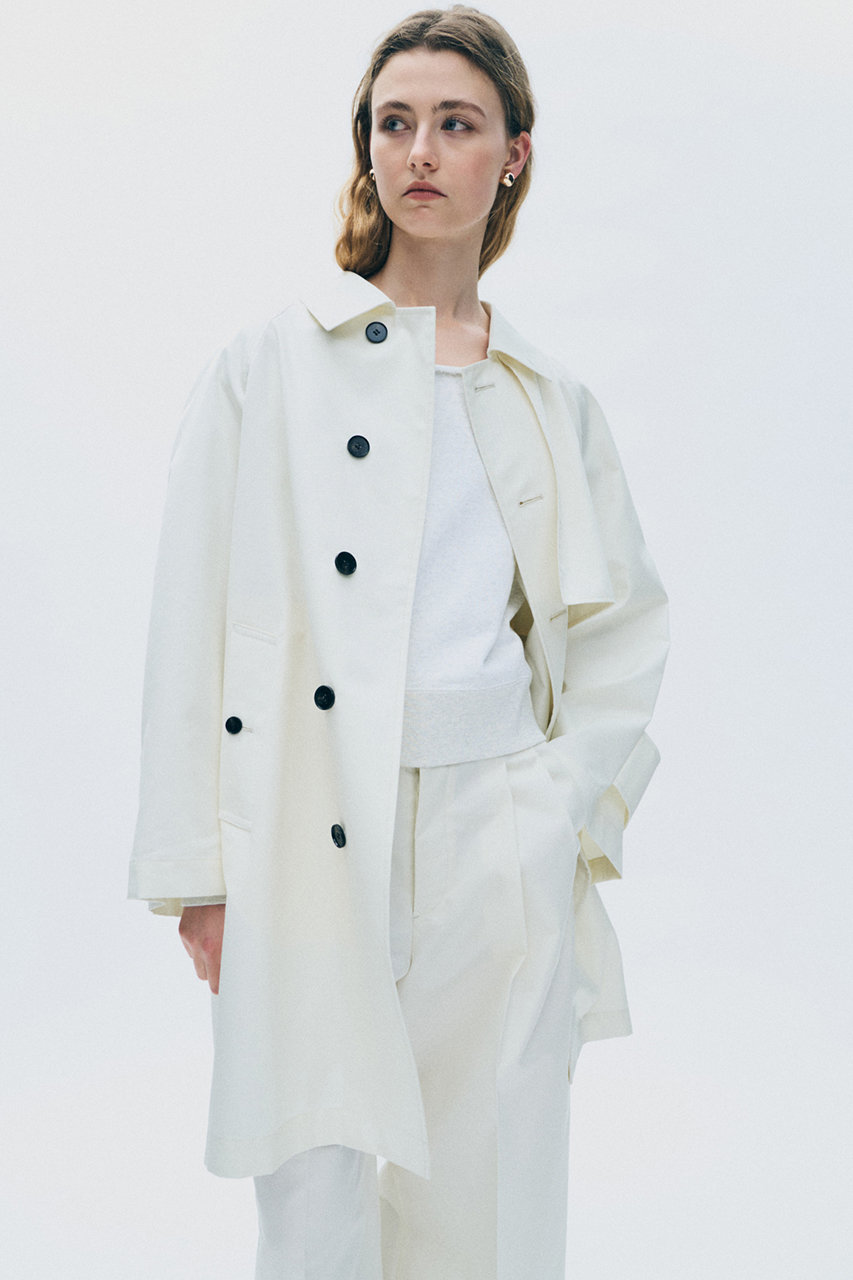 バーバリー　ホワイト トレンチコート 38 バーバリー ホワイト トレンチコート 38 White Trench Coats For Women