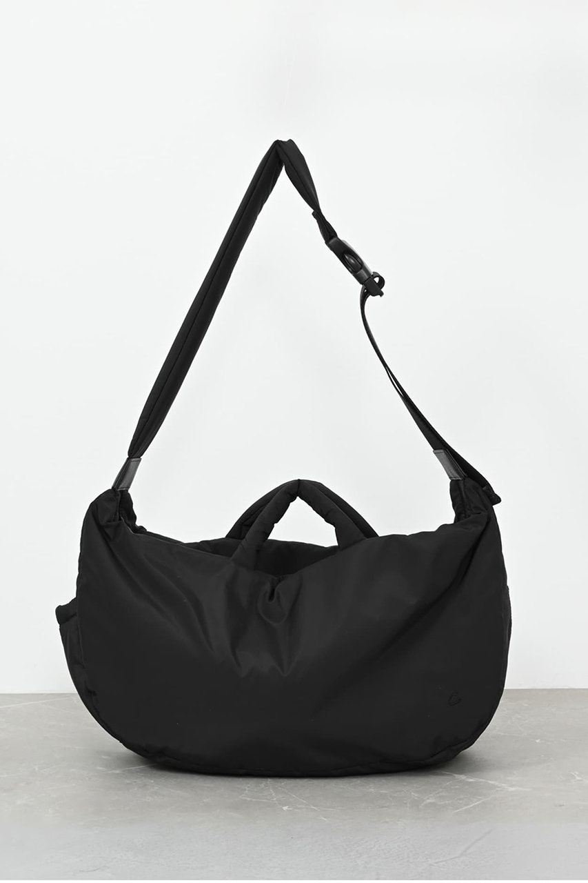 STRATA 【COHINA】パデッドキャリーオンショルダーバッグ (ブラック, ONE SIZE) エストラータ ELLE SHOP STRATA 【COHINA】パデッドキャリーオンショルダーバッグ (ブラック, ONE SIZE) エストラータ ELLE SHOP