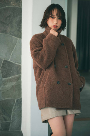 エストラータ/STRATAのウールループダブルコート