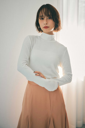 エストラータ/STRATAのチュールドッキングウールテレコトップス(110100/110103)