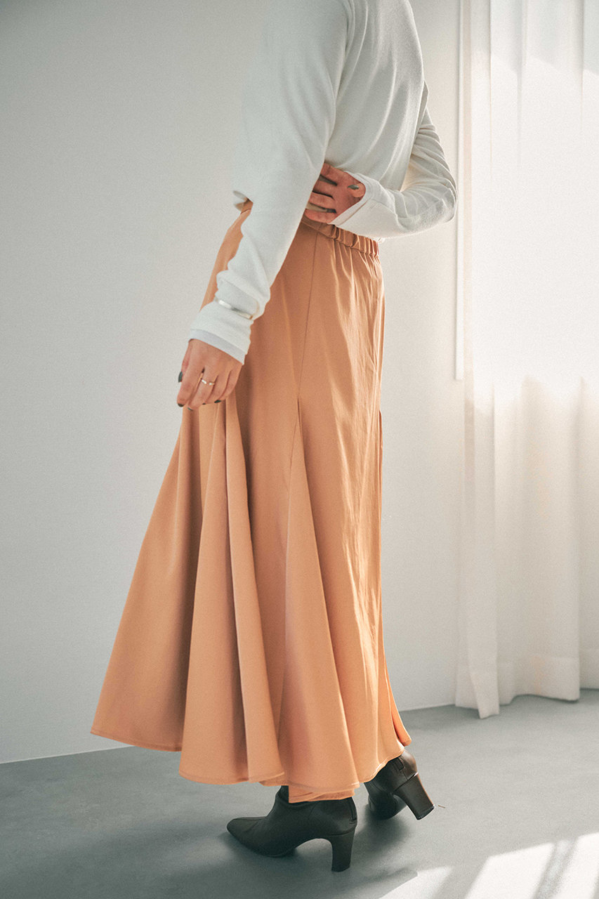 STRATA(エストラータ)｜グロッシーボリュームフレアスカート