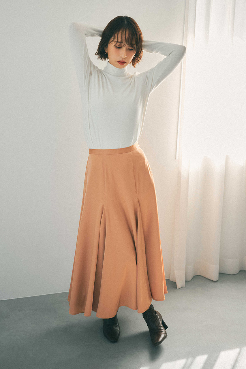 STRATA(エストラータ)｜グロッシーボリュームフレアスカート