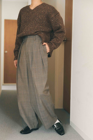 エストラータ/STRATAのウールツイル2タックスラックス