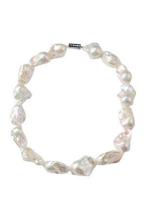 カドー/CADEAUXの有核バロックパールネックレス